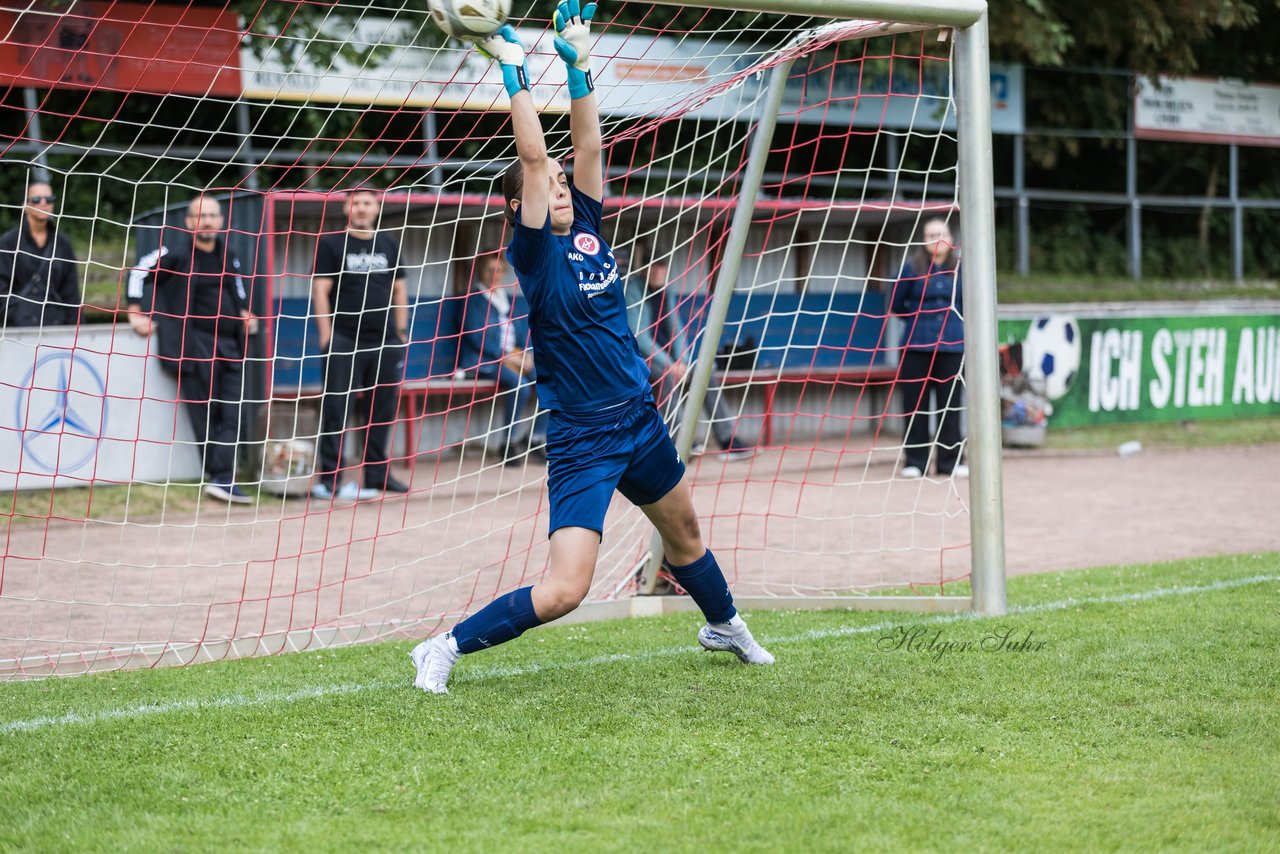 Bild 312 - Loewinnen Cup